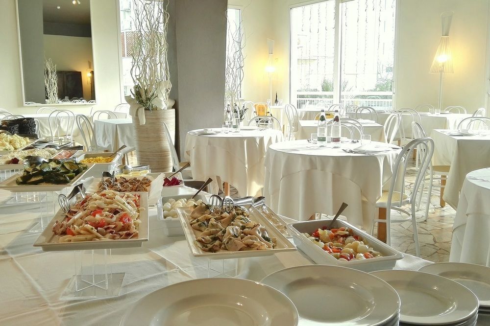 Hotel Trionfal Milano Marittima Zewnętrze zdjęcie