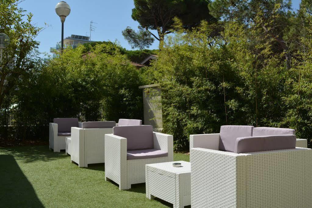 Hotel Trionfal Milano Marittima Zewnętrze zdjęcie